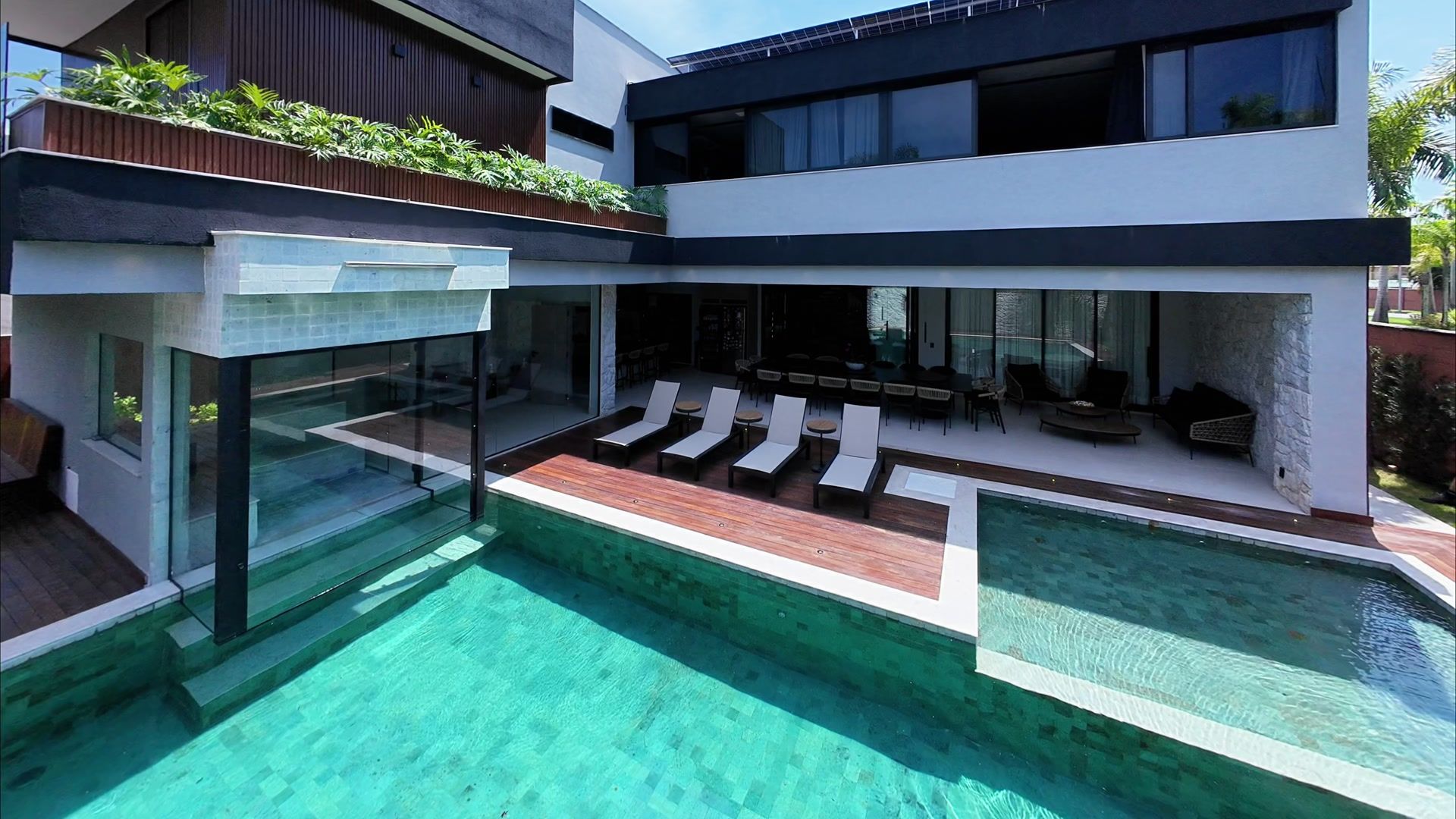 Peres house in Alphaville, Rio de Janeiro